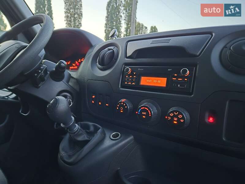 Грузовой фургон Renault Master 2019 в Ровно