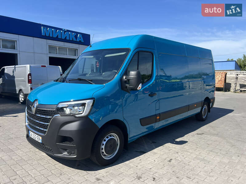 Грузовой фургон Renault Master 2021 в 