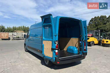 Грузовой фургон Renault Master 2021 в 