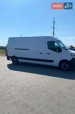 Грузовой фургон Renault Master 2020 в 