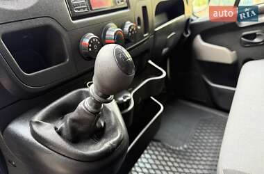 Грузовой фургон Renault Master 2016 в 