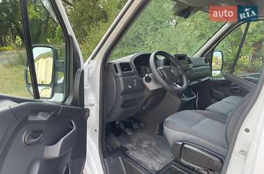 Грузовой фургон Renault Master 2020 в 