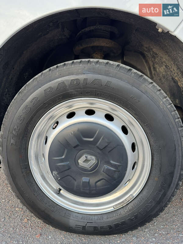 Грузовой фургон Renault Master 2020 в Киеве