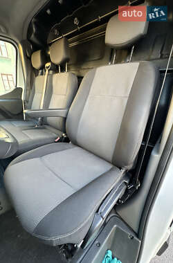 Грузовой фургон Renault Master 2020 в 