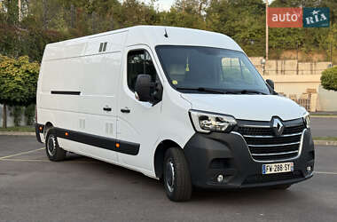 Грузовой фургон Renault Master 2021 в 