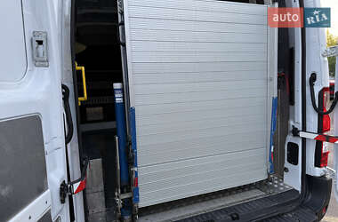 Грузовой фургон Renault Master 2021 в 
