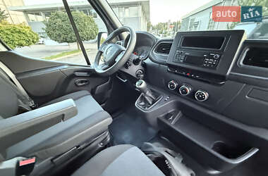 Грузовой фургон Renault Master 2021 в 