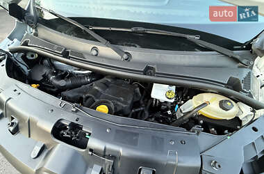 Грузовой фургон Renault Master 2021 в 