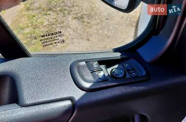 Вантажний фургон Renault Master 2020 в 