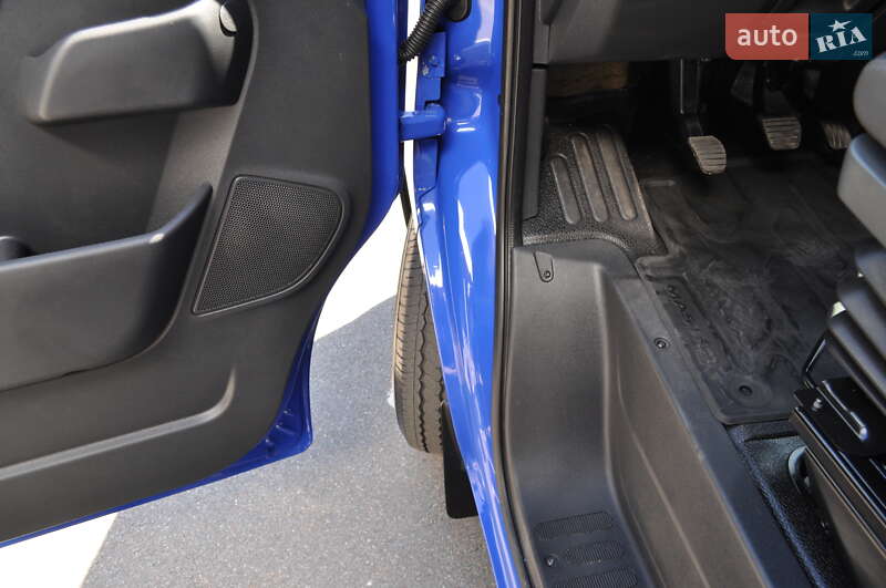 Грузовой фургон Renault Master 2021 в Киеве
