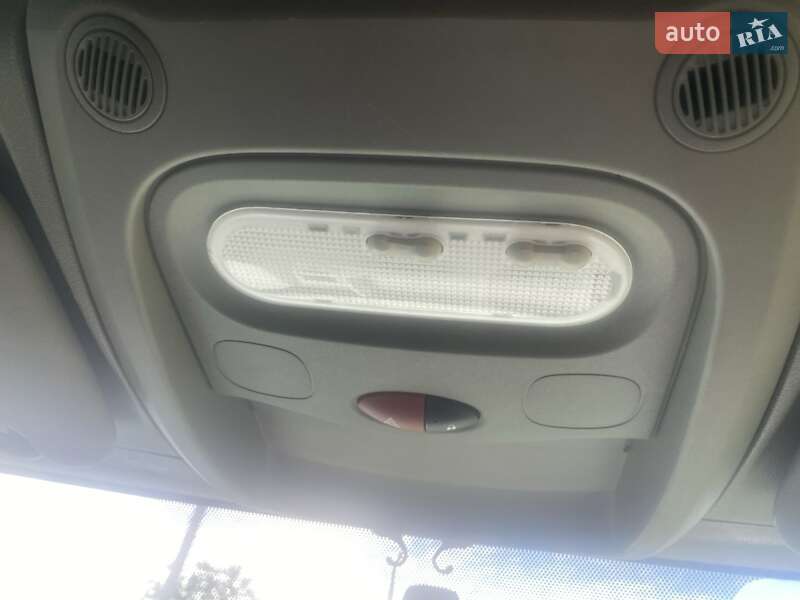 Грузовой фургон Renault Master 2016 в Ровно