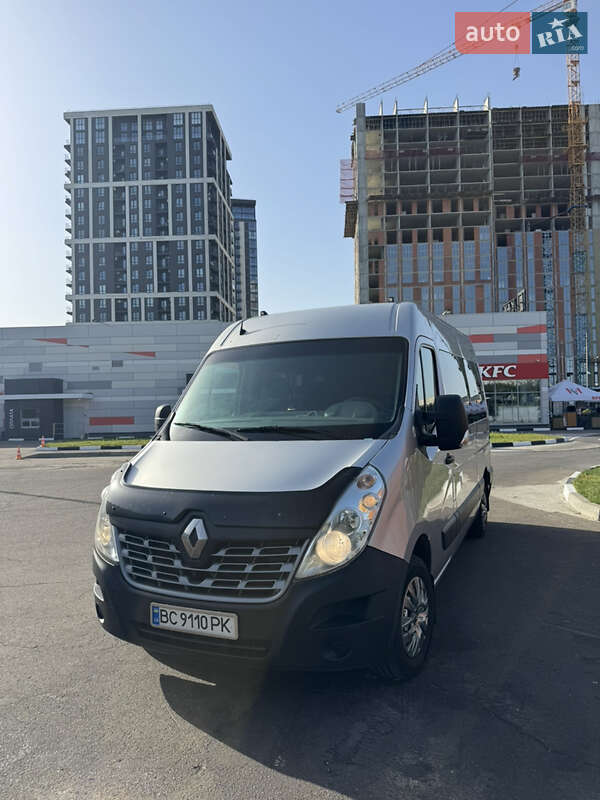 Микроавтобус Renault Master 2017 в Львове