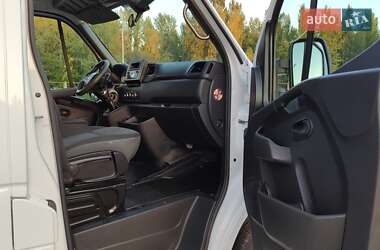 Грузовой фургон Renault Master 2020 в 