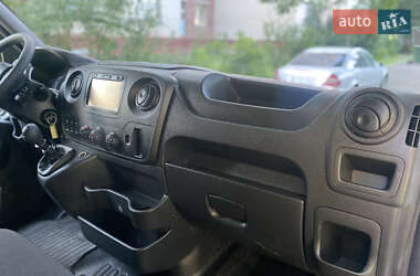 Грузовой фургон Renault Master 2018 в 