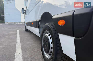 Грузовой фургон Renault Master 2021 в 