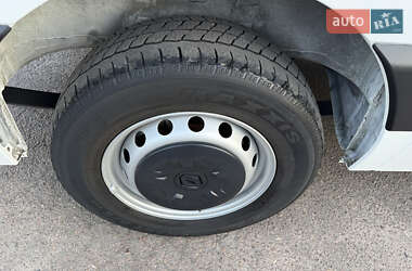 Грузовой фургон Renault Master 2021 в 