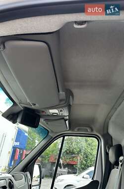 Грузовой фургон Renault Master 2014 в 