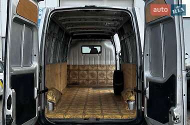 Грузовой фургон Renault Master 2014 в 
