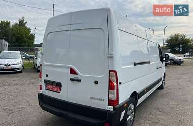 Грузовой фургон Renault Master 2022 в 