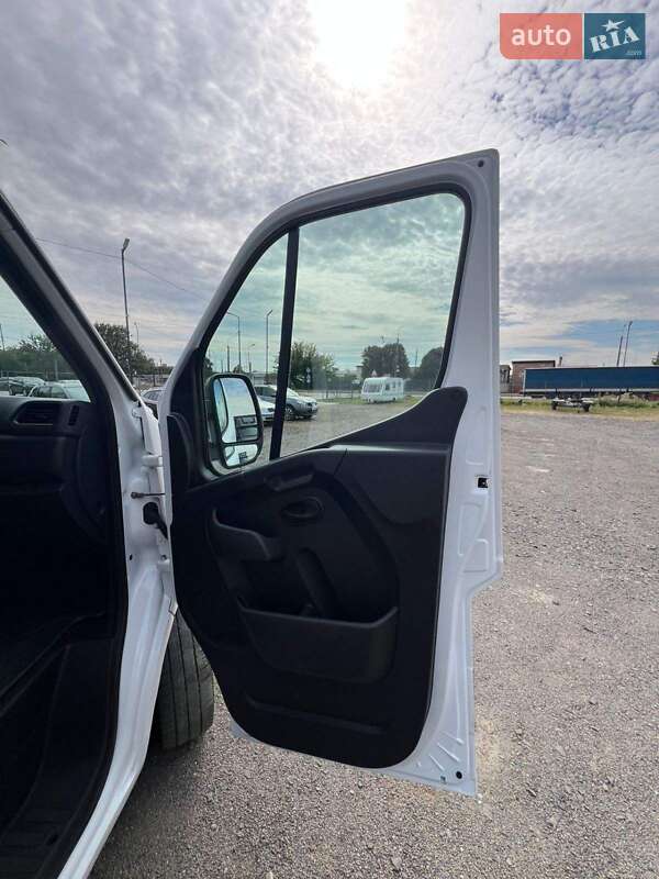 Грузовой фургон Renault Master 2022 в Днепре фото 18 Грузовой фургон Renault Master 2022 в Днепре