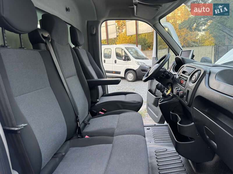 Грузовой фургон Renault Master 2019 в Ровно