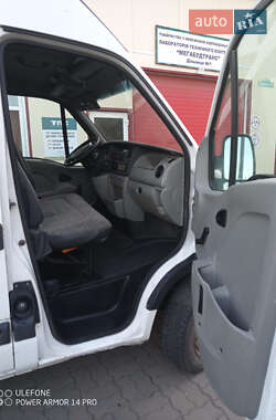 Грузопассажирский фургон Renault Master 2007 в 
