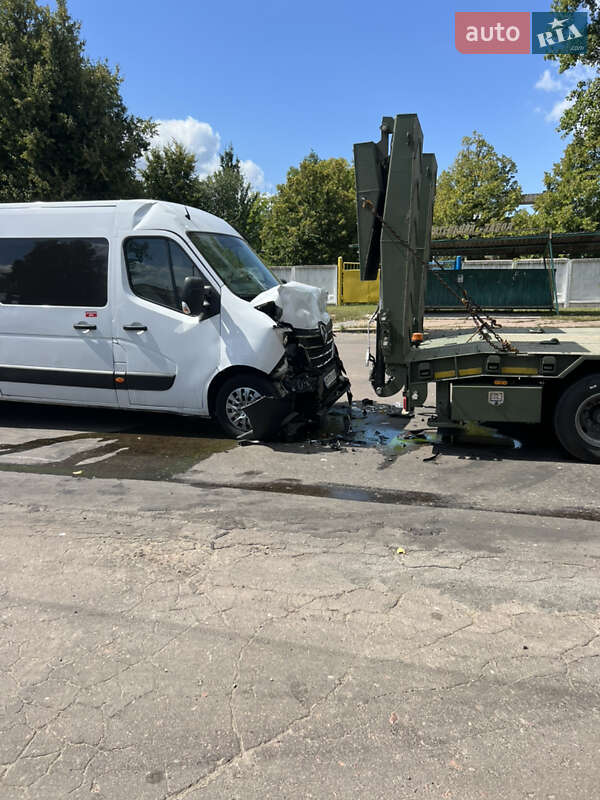 Микроавтобус Renault Master 2020 в Чернигове