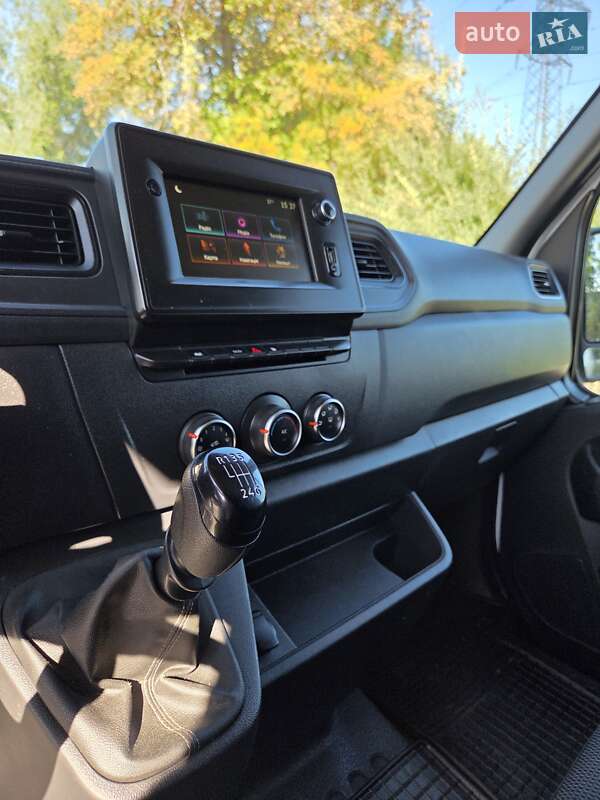 Грузовой фургон Renault Master 2020 в Днепре