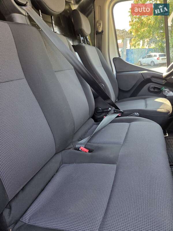 Грузовой фургон Renault Master 2020 в Днепре