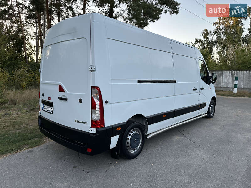 Грузовой фургон Renault Master 2016 в Киеве