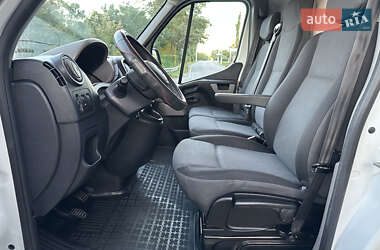 Грузовой фургон Renault Master 2016 в 