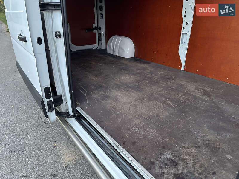 Грузовой фургон Renault Master 2016 в Киеве