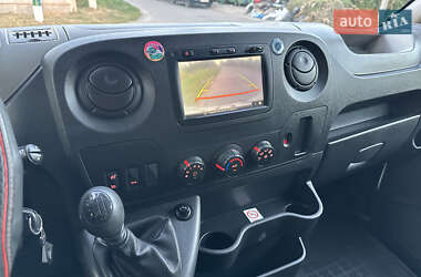 Грузовой фургон Renault Master 2016 в 