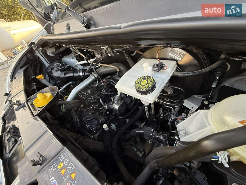Микроавтобус Renault Master 2019 в Днепре