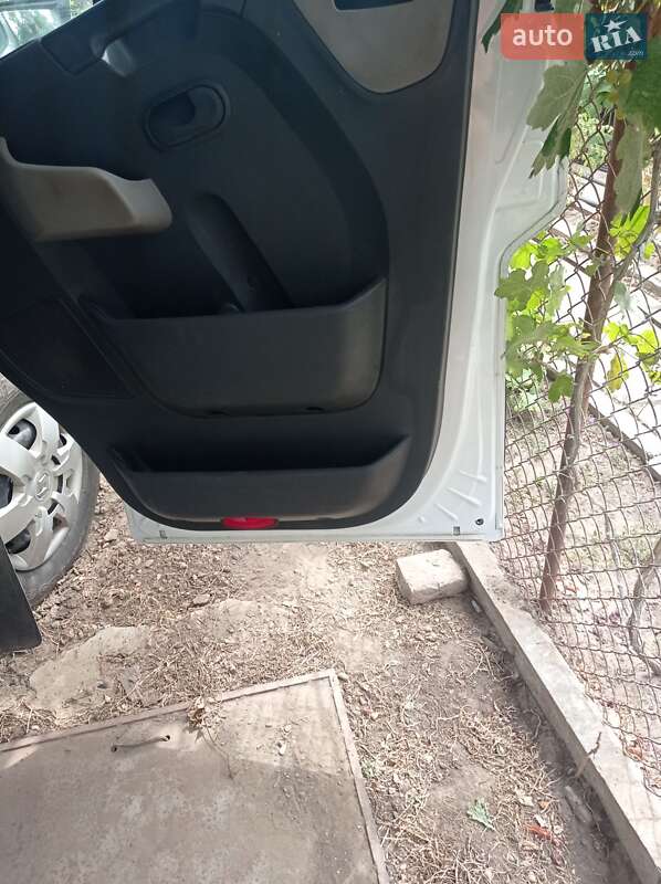 Грузовой фургон Renault Master 2016 в Херсоне фото 8 Грузовой фургон Renault Master 2016 в Херсоне