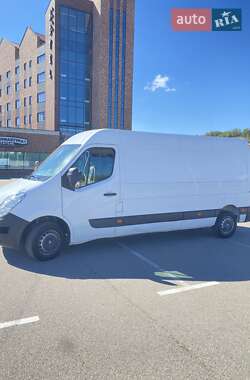 Грузовой фургон Renault Master 2019 в 