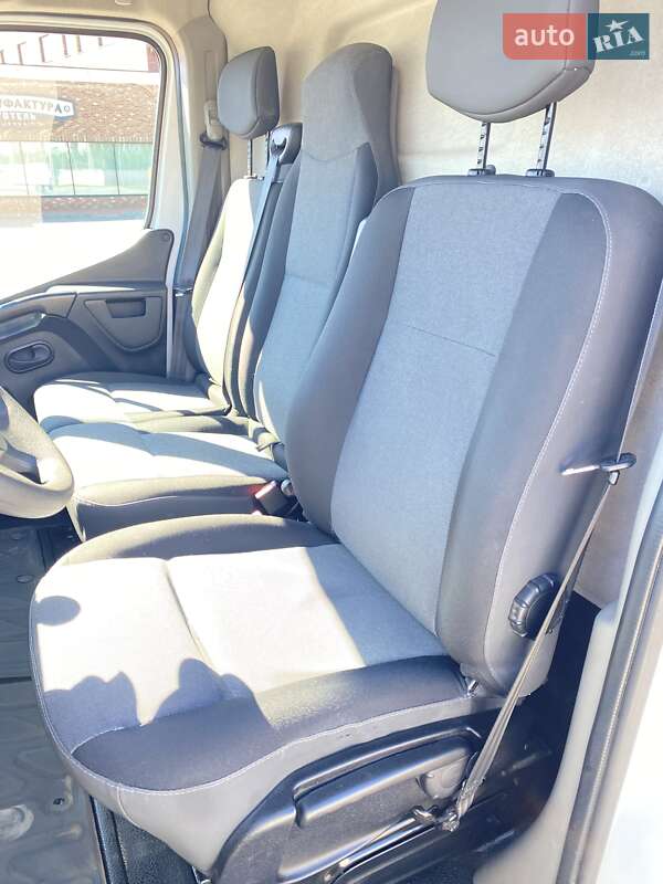 Грузовой фургон Renault Master 2019 в Киеве