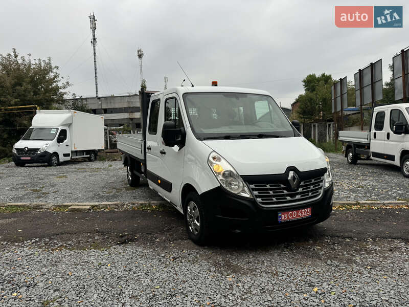 Грузовой фургон Renault Master 2015 в Ровно
