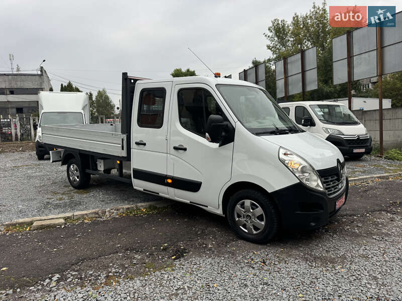 Грузовой фургон Renault Master 2015 в Ровно