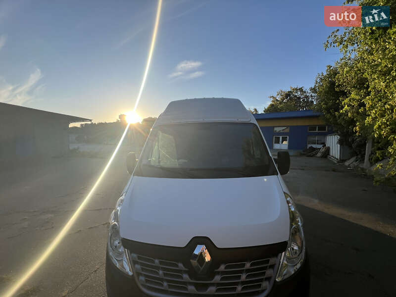 Вантажний фургон Renault Master 2018 в Києві