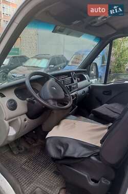 Грузовой фургон Renault Master 2006 в 