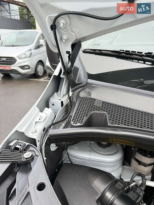 Грузовой фургон Renault Master 2021 в Луцке