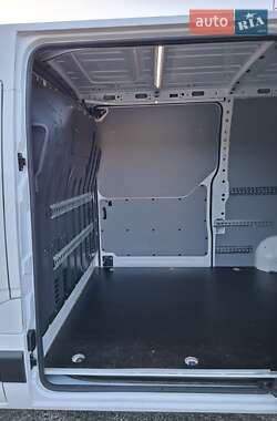Грузовой фургон Renault Master 2021 в 