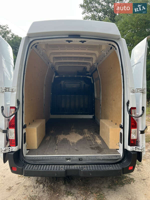 Грузовой фургон Renault Master 2018 в Киеве
