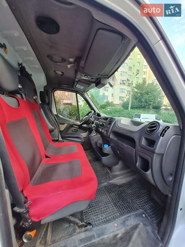 Грузовой фургон Renault Master 2011 в Киеве фото 2 Грузовой фургон Renault Master 2011 в Киеве