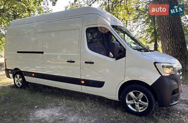 Грузовой фургон Renault Master 2020 в 