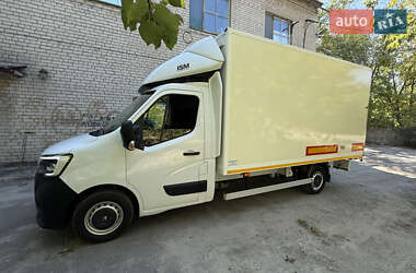Грузовой фургон Renault Master 2020 в 