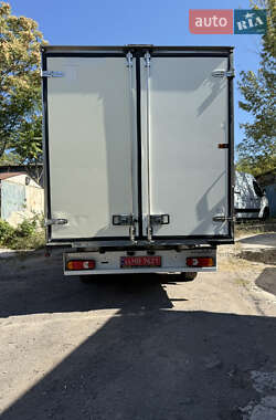 Грузовой фургон Renault Master 2020 в 