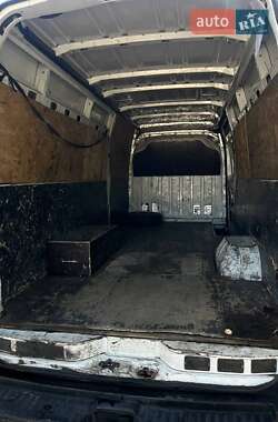 Другие грузовики Renault Master 2012 в 