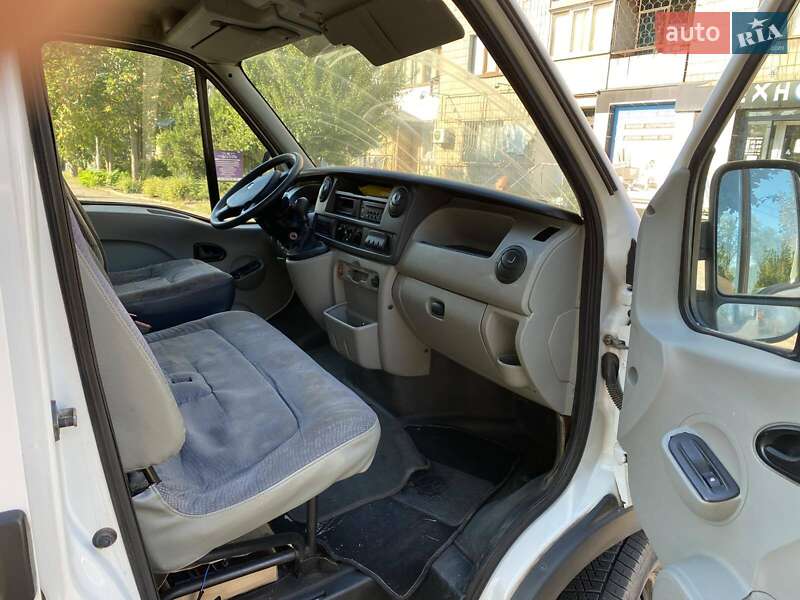 Вантажний фургон Renault Master 2010 в Краматорську